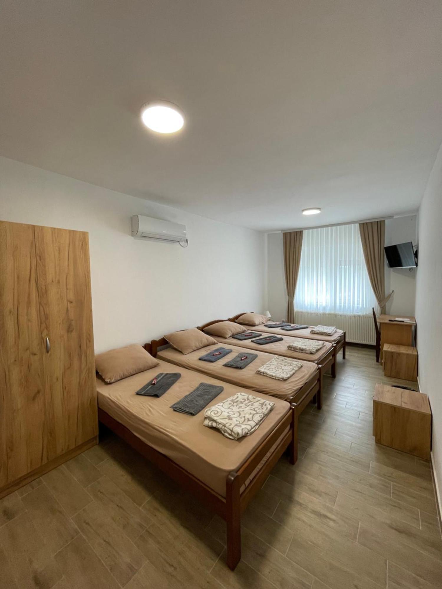 Zuta Osa Hotel Bela Crkva  Exterior photo